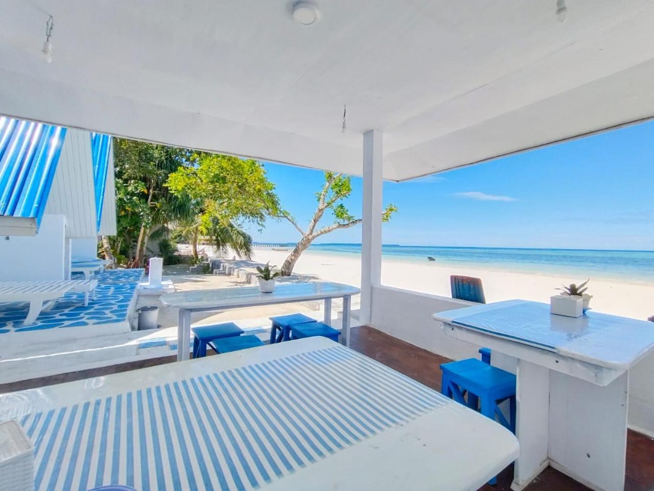 Tria Maria Cottage Ngurbloat Exterior photo